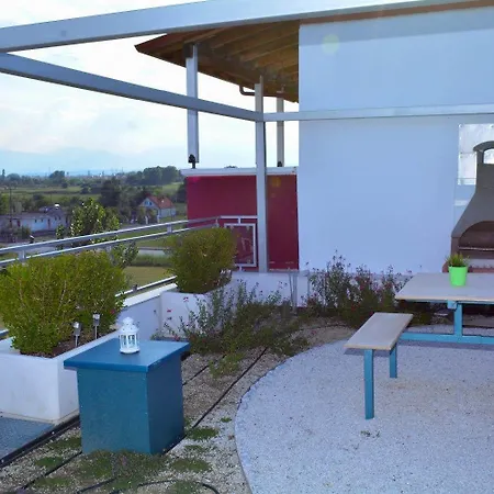 Eco Paralia Apartment *